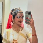 Saanve Megghana Instagram - SHOWCASE OF RAMAYANA! Honored to play Sita Devi in one of the sequences. 🙏 Thank you @studentsofsumadhura for this opportunity. Thank you @sravyamanasa garu and @goutham_maheswar sir for pushing me to do my best. Had a great summer workshop at @ira_studios_india 🫶🏻 PC : @malavika.nambiar ❤️ #Ramayana #Sita #Play #Drama #Dance #Stage #BTS #instagram