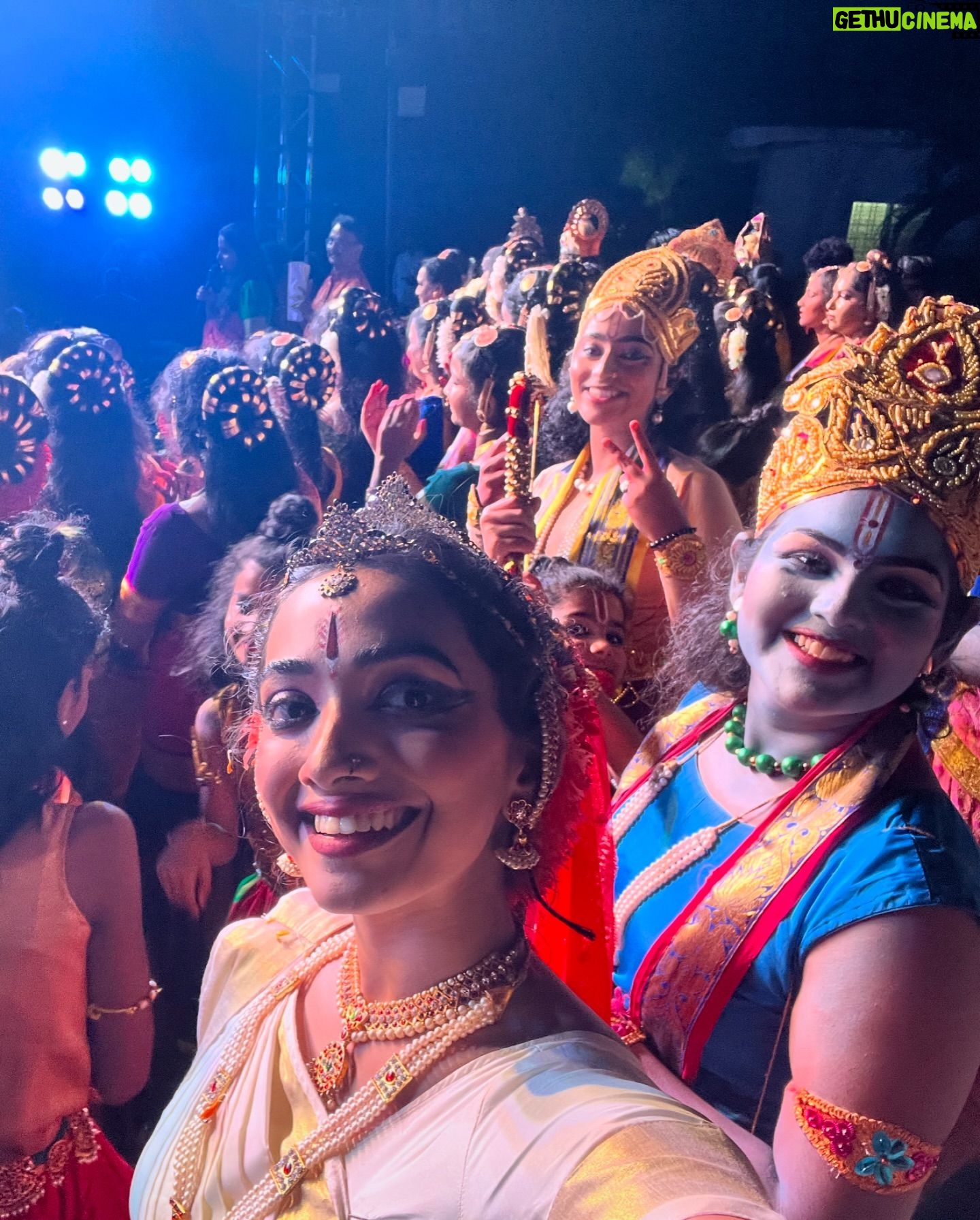 Saanve Megghana Instagram - SHOWCASE OF RAMAYANA! Honored to play Sita Devi in one of the sequences. π Thank you @studentsofsumadhura for this opportunity. Thank you @sravyamanasa garu and @goutham_maheswar sir for pushing me to do my best. Had a great summer workshop at @ira_studios_india π«Άπ» PC : @malavika.nambiar β€οΈ #Ramayana #Sita #Play #Drama #Dance #Stage #BTS #instagram