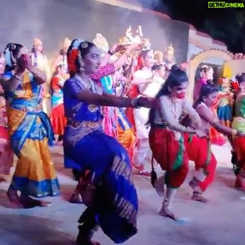 Saanve Megghana Instagram - SHOWCASE OF RAMAYANA! Honored to play Sita Devi in one of the sequences. π Thank you @studentsofsumadhura for this opportunity. Thank you @sravyamanasa garu and @goutham_maheswar sir for pushing me to do my best. Had a great summer workshop at @ira_studios_india π«Άπ» PC : @malavika.nambiar β€οΈ #Ramayana #Sita #Play #Drama #Dance #Stage #BTS #instagram