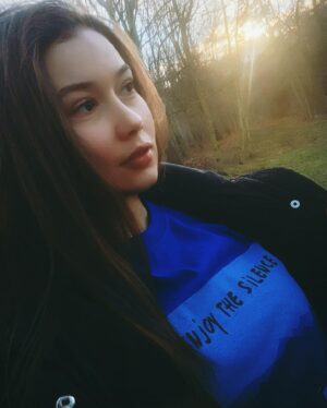 Sabina Rojková Instagram - Pleasures remain, so does the pain 🌤