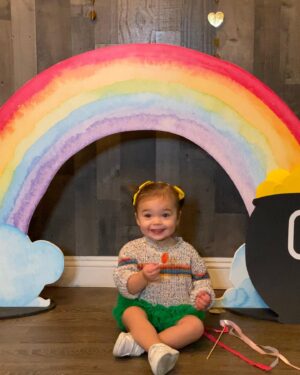 Sabrina Bryan Instagram - Happy St.Patricks Day!! Swipe to see a throw back from last year and how much this little one has grown! #stpattysday #rainbowvibes #wheredidmybabygo 🍀🌈❤️