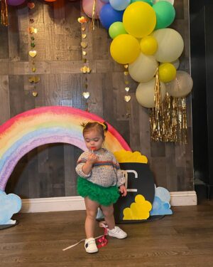 Sabrina Bryan Instagram - Happy St.Patricks Day!! Swipe to see a throw back from last year and how much this little one has grown! #stpattysday #rainbowvibes #wheredidmybabygo 🍀🌈❤️