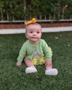 Sabrina Bryan Instagram - Happy St.Patricks Day!! Swipe to see a throw back from last year and how much this little one has grown! #stpattysday #rainbowvibes #wheredidmybabygo 🍀🌈❤️