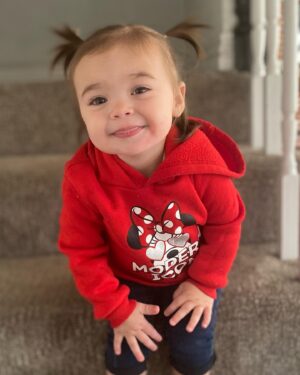 Sabrina Bryan Instagram - Is she for real??? Is this actual little cutie pie all mine!?!? Thanking the lord above he gave me this special gift! Even on the hard days when mommy struggles to get even 3 out of the 100  things done she reminds me how lucky I am! #beyondgrateful #randommommyrant #imfine😊 #evenwithoutherbows #araremoment #comilliamonroe