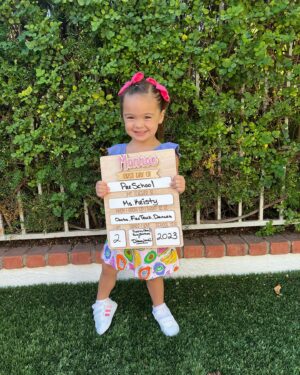 Sabrina Bryan Instagram - Monroe’s First Day of Preschool! 💖 This little one amazes me with how brave she is to “strut” right into new experiences…all while Mommy is having a slight melt down and having to be pulled away from the door by Dad 😭🤣 although I can’t wrap my head around the fact that we are already here…we are SO happy that our baby girl loves her teacher and is sooooo excited to go to school!! ❤️🍎 #latermom #firstdayofschool #minimomheartattack #dontworry #momsdoingok