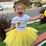 Sabrina Bryan Instagram - Ok, so she might be my mini!! 🤷🏼‍♀️ This little one has my heart and I can’t wait to see her by a big sister to her little brother! 💙🐝💗 #comilliamonroe #bigsisterlittlebrother #babyboy #babyboyontheway #boymom