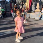 Sabrina Bryan Instagram – I made a wish and it came true…I’m going to be a BIG SISTER!!! #babylundberg2 #bigsisterreportingforduty #onceuponalundberg #familyoffour #disneymagic #bigsister #whenyouwishuponastar