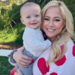 Sabrina Bryan Instagram - Valentine’s Day with the three that make my life complete!!! ❤️❤️❤️ #valentinesday #mybabies #momlife #wifey #babylove❤️