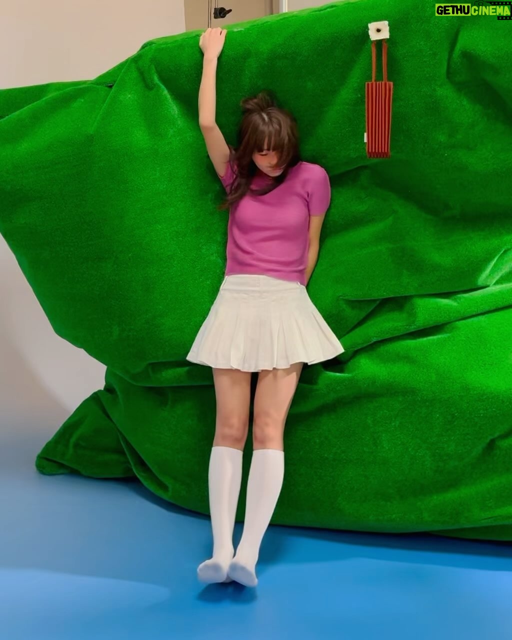 Sabrina Ng - 25.9K Likes - IT’S A GOOD DAY!
BTS🌼
非常愉快嘅拍攝💚
感恩遇上!!!
@milkxhk
@meisseymiyake_official