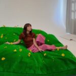 Sabrina Ng Instagram - IT’S A GOOD DAY! BTS🌼 非常愉快嘅拍攝💚 感恩遇上!!! @milkxhk @meisseymiyake_official