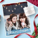 Sabrina Ng Instagram - 我已經準備好聖誕禮物畀你😤 @tungtungdess 接受我嘅好意啦 就係 @FreshBeauty 嘅限量版節日套裝喇🩵🤍   呢排見佢晚晚玩手機唔瞓覺 夜一夜都仲online緊 呢款 #紅茶晚間緊緻面膜 一定可以吸引到佢早啲瞓🌙 敷完成晚皮膚即刻Firm咗、緊致咗、亮澤咗✨ 朝早再用埋個 #紅茶酵素抗氧精華水 保護皮膚 加強之後啲護膚品吸收，咁成個護膚程序就更加事半功倍。 一定可以拯救到童童唔瞓教嘅皮膚 呢份完美嘅禮物一定surprise到佢😆   如果你哋好似我咁，有個唔瞓教嘅朋友 就一定要睇實fresh FB公佈嘅優惠碼啦！   #FreshHK #ShareFreshShareLove #TheJoyofGifting #FreshKombucha #紅茶酵素抗氧精華水 #紅茶晚間緊緻面膜   @spring_pr @ggtsoi
