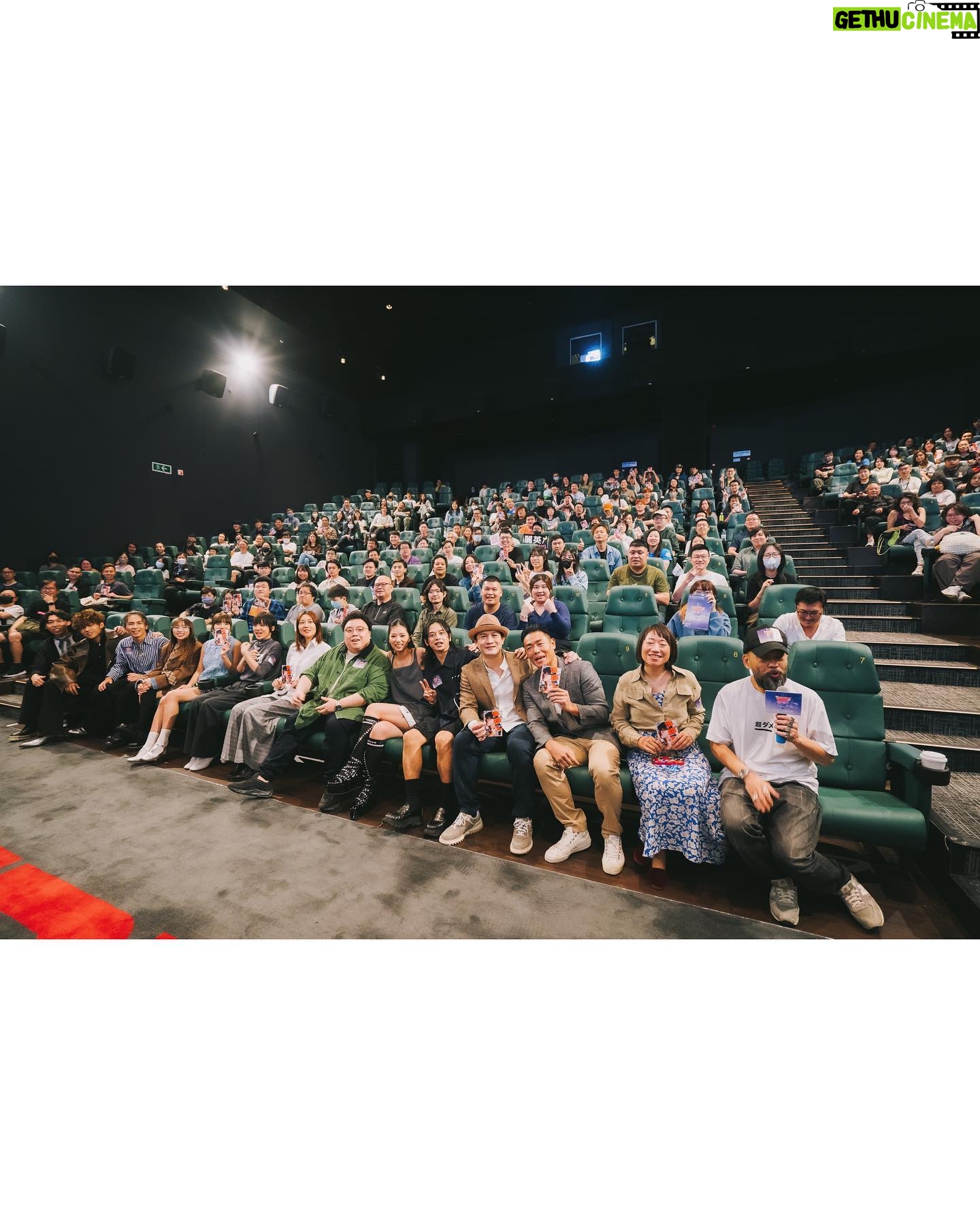 Sabrina Ng Instagram - @bc.hkaff love💜 開心同我哋嘅Young Jury bb一齊完成Closing👏 @lyricistl.movie《填詞L》宇宙首咉❤️🔥 太好睇omg好鍾意😭 @norris_wong_lyricist @bosscaiola 偶像級勁 非常推薦大家睇(正式上映我再提大家) Stylist @___3ddy Wardrobe @ceciliebahnsen @harveynicholshk @retrofete @repettohk @repettoparis Makeup & hair @yimlam_
