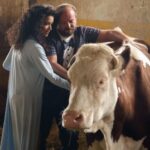 Sabrina Ouazani Instagram - J-1 avant nos Folies Fermieres au Cinema ❤️ @jp.ameris @albanivanov @les_folies_fermieres @michelebernierofficiel @philippe_benhamou_ @berengerekrief @maaskrimoussa @liselaffont @elsagodard @berthillotludovic @jbheuet Guy Marchand Alain Rimoux