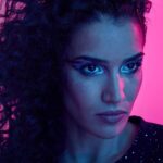 Sabrina Ouazani Instagram - Cette semaine dans le @madamefigarofr 💙💗 📸 @thiemosander