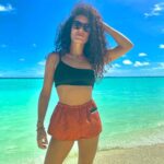 Sabrina Ouazani Instagram - ☀️🐠🐟🦈🌊