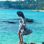 Sabrina Ouazani Instagram – 🩵🌊☀️🪼🍹💙 

@by_screa 💙