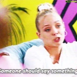 Sacha Parkinson - 2K Likes - I’m a little late to the party but My Mad Fat Diary is now on Netflix! SOMEONE SHOULD SAY SOMETHINNNN! 😝💜