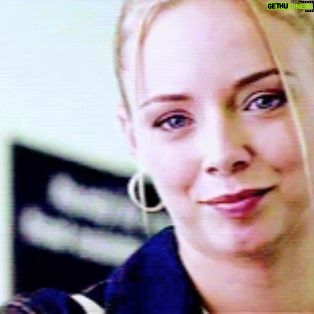 Sacha Parkinson - 2K Likes - I’m a little late to the party but My Mad Fat Diary is now on Netflix! SOMEONE SHOULD SAY SOMETHINNNN! 😝💜