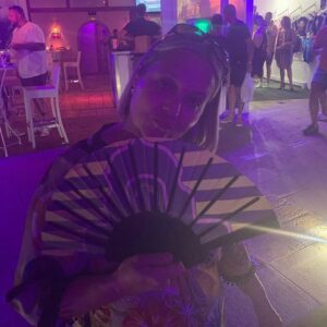 Sacha Parkinson Instagram - The queen of all queens 👑 Happy Mother’s Day! Thank you for being the most beautiful and selfless soul there is. I love you dearly, you hilarious little human. I owe you everything 💖⚡️🌸