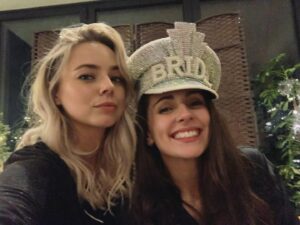 Sacha Parkinson Instagram - BISH & BISH OF HONOURRR
🤪⚡️🕺🏼👰🏻‍♀️💍🎉🍹☀️ That’s right, M.O.H.
I’ll be answering to that and that only this year.