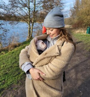 Sacha Parkinson Instagram - ‘I’m not like a regular mom, I’m a dog mommm’ 🤍