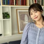 Sachika Nitta Instagram - お知らせです🏘️✨ 本日から放映の お部屋探しアプリCANARY のテレビCMに出演させていただいております。 家族もよく見とったCMに…嬉しい。 CMで歌わせていただいたのは初めて！笑 この動画以外にも全６パターンあるので是非お楽しみに〜！ ご存知の方もおるかもしれんけど… 特にダンスが下手っぴ😳 撮影当日は振付師さんにも支えていただきながら無事楽しく撮影を終えました🫶🏾 やから、みんなも観てみまっしね！ ほんで、使ってみまっしまー！ 地元の方言使わせていただいたのも嬉しいなぁ♩ どきまぎなオフショットも、かなりイイ？笑 TVCM（石川・関西・福岡・新潟・愛媛）に加えて、TVer / AbemaTV / YouTube (GoogleAC) にて全国配信です🦜