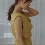 Sachika Nitta Instagram - マット艶な生地がドレープで柔らかく揺れるのが素敵🍃 昨年に続き、今年もPOPUPで売り切れになった人気アイテムです🥟🥟 明日19:30IG LIVE、20:00販売です♡ #VALLAN #VALLAN_2024ss