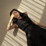 Sachika Nitta Instagram - マット艶な生地がドレープで柔らかく揺れるのが素敵🍃 昨年に続き、今年もPOPUPで売り切れになった人気アイテムです🥟🥟 明日19:30IG LIVE、20:00販売です♡ #VALLAN #VALLAN_2024ss