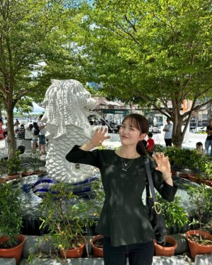 Sachika Nitta Instagram - Nice to meet you, Merlion🦁⛲️