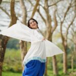 Sadia Ayman Instagram - দহনো বেলাতে আমি, প্রেমেরো তাপসী, বরষাতে প্রেম ধারা, শরতের শশী…