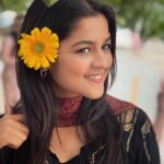 Sadia Ayman Instagram - 🖤🌼