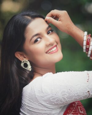 Sadia Ayman Instagram - শাড়ি :  @__red_button__