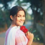 Sadia Ayman Instagram - ☀️🌹