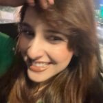 Sadia Khateeb Instagram - Mujhe khud Nahi pata kyun ? 🐸