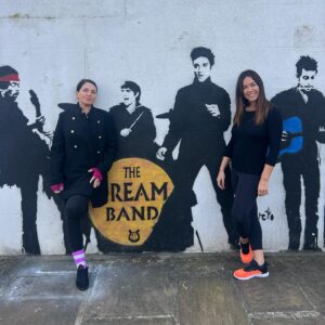 Sadie Frost Instagram - When you’re obsessed with the new mural outside Exhales Primrose Hill Studio full of rock and roll legends and realize one of your clients is the OG rock and roll chick 🤩

We love you @sadielizafrost ❤️