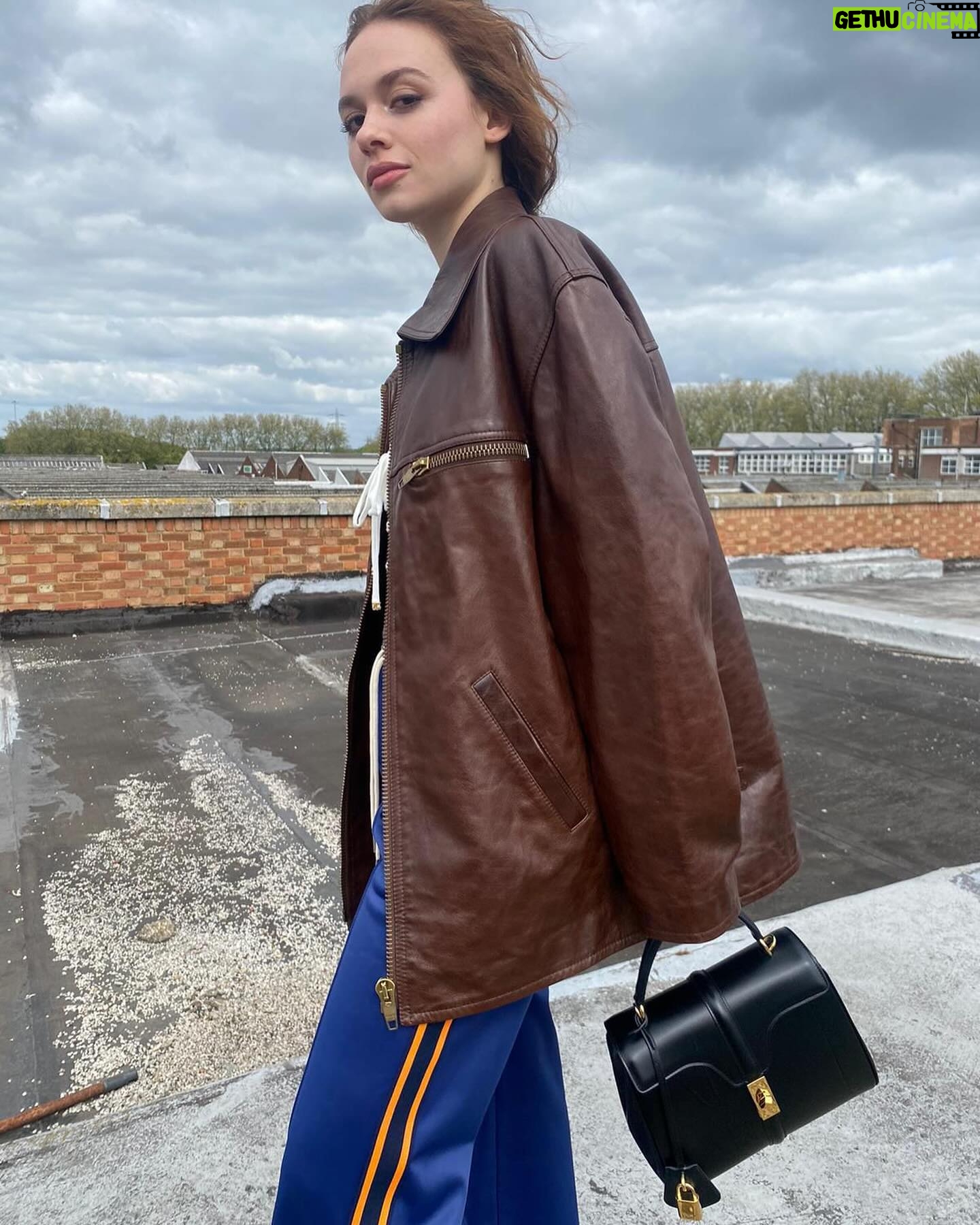Sadie Soverall Instagram - @celine ! ❤️🔥 #CELINEBYHEDISLIMANE #CELINE16