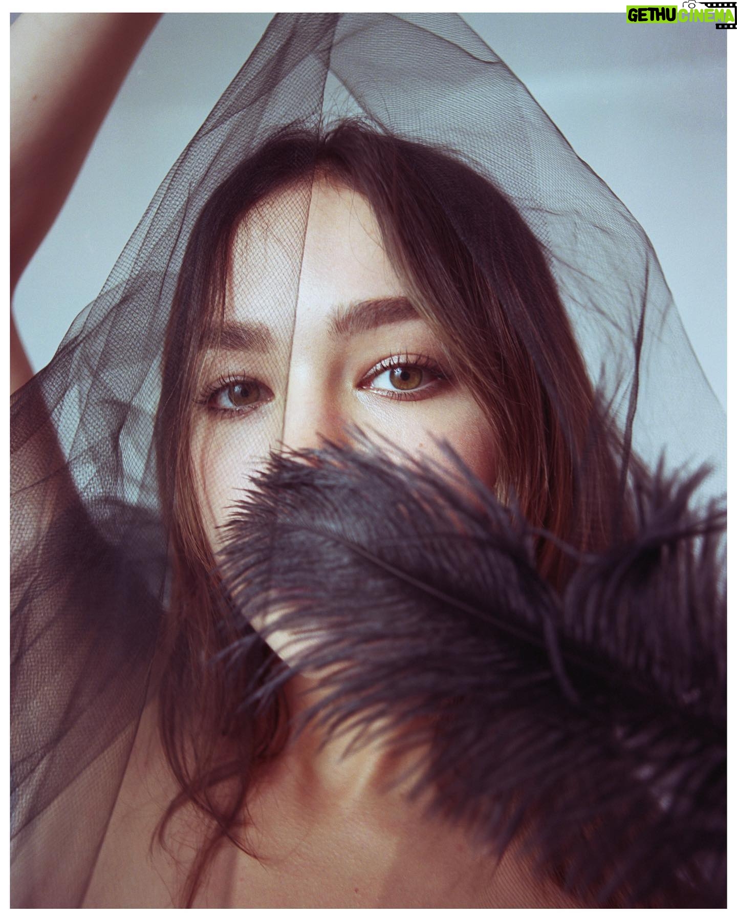 Sadie Stanley - 23.8K Likes - On film by @bynickrasmussen for @numero_netherlands some bts of the day :))
One of my favs shoots to date ✨
Link in my stories for the full feature and interview!
Hair @rena.calhoun
Makeup @karayoshimotobua
Stylist @marisa_ellison
Styling assistant @toshastyledit
Photographer @bynickrasmussen
Studio @theivory.space
Editor @timiletonja
Interview @janaletonja