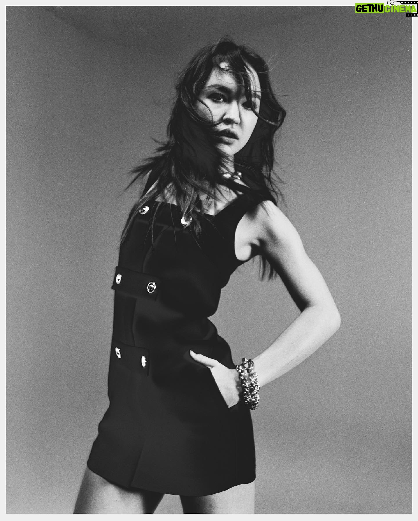 Sadie Stanley - 23.8K Likes - On film by @bynickrasmussen for @numero_netherlands some bts of the day :))
One of my favs shoots to date ✨
Link in my stories for the full feature and interview!
Hair @rena.calhoun
Makeup @karayoshimotobua
Stylist @marisa_ellison
Styling assistant @toshastyledit
Photographer @bynickrasmussen
Studio @theivory.space
Editor @timiletonja
Interview @janaletonja