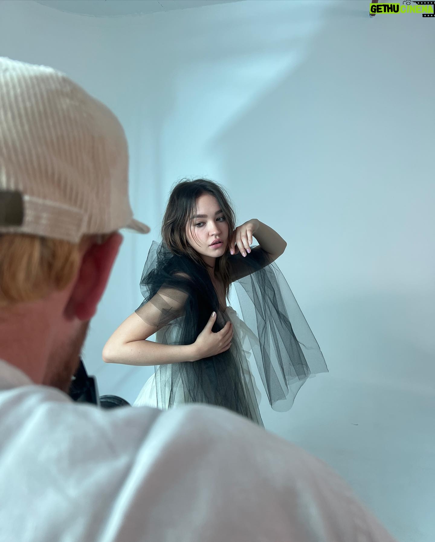Sadie Stanley - 23.8K Likes - On film by @bynickrasmussen for @numero_netherlands some bts of the day :))
One of my favs shoots to date ✨
Link in my stories for the full feature and interview!
Hair @rena.calhoun
Makeup @karayoshimotobua
Stylist @marisa_ellison
Styling assistant @toshastyledit
Photographer @bynickrasmussen
Studio @theivory.space
Editor @timiletonja
Interview @janaletonja