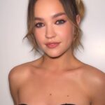 Sadie Stanley Instagram – Thank you @disney and @theacademy for a great night 🫶🏼