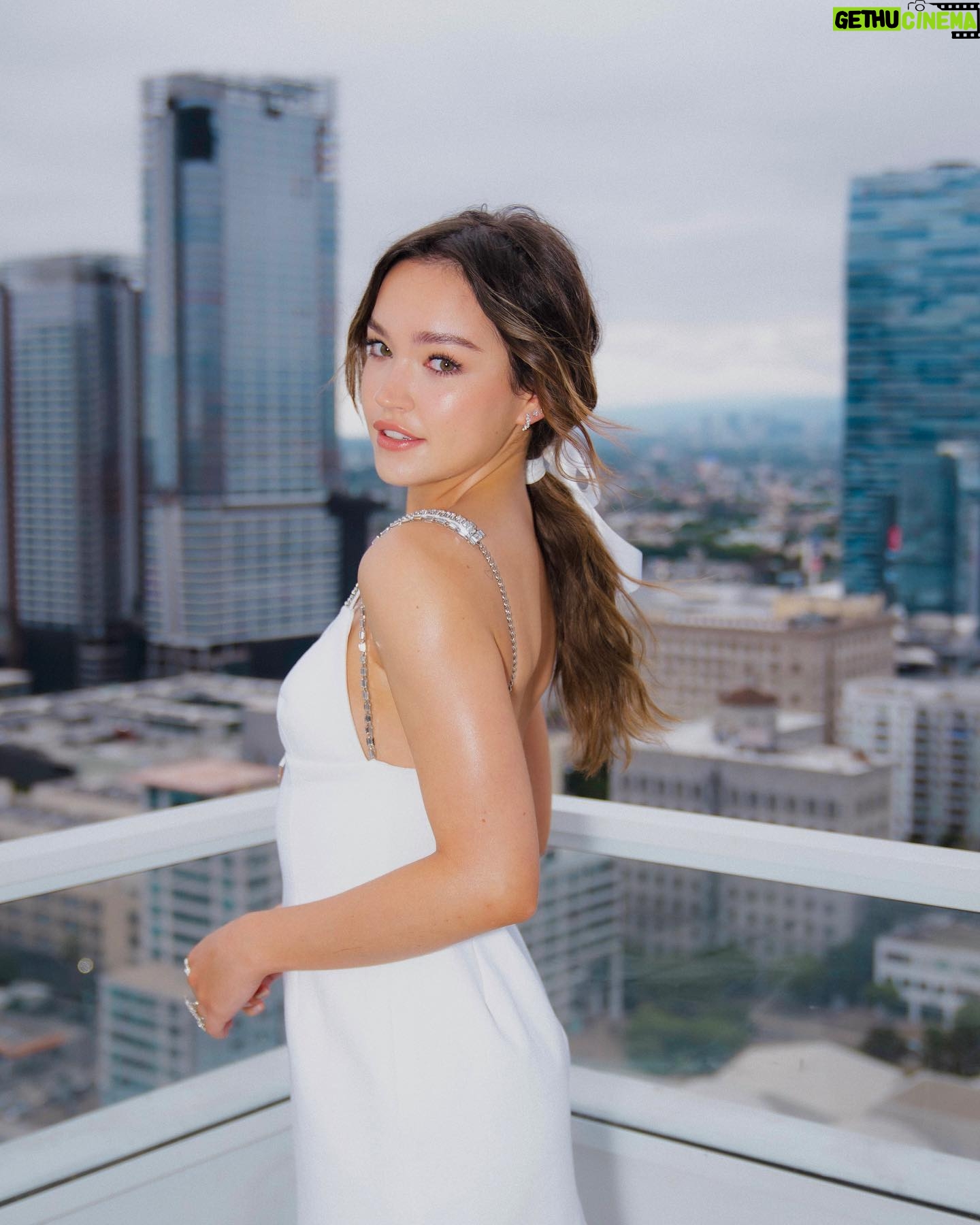 Sadie Stanley - 29.5K Likes - All dressed up for @cruelsummer premiere
✨✨✨
Thank you to my team for making me feel so beautiful 🥹🫶🏼
Styling @highheelprncess
Wearing @area @louboutinworld @bondeyejewelry @melindamaria_jewelry
Makeup @jentioseco
Hair @rena.calhoun
Photographer @chrismontante