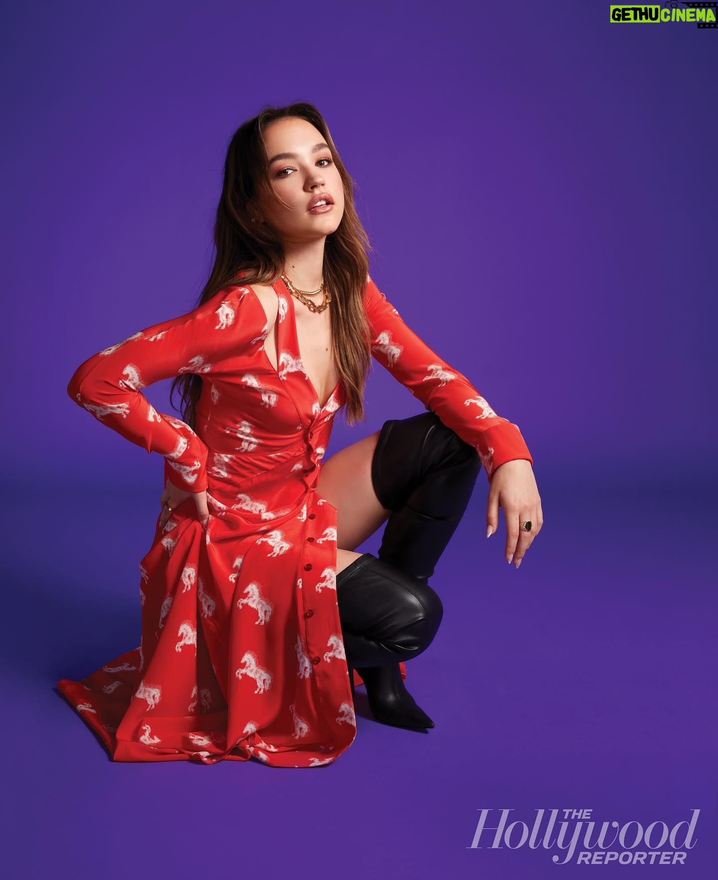 Sadie Stanley - 24.8K Likes - The Hollywood Reporter- Next Big Thing!
Thank you x a million @hollywoodreporter ❣️🥹
Photographer: Corina Marie
Stylist: @highheelprncess
Wearing: @stellamccartney
Hair: @rena.calhoun
Makeup: @tobyfleischman