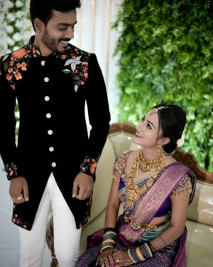 Sahana Shetty Instagram - Happily married for a year♥️
Here’s to you and to us, now and forever..! 
Happy anniversary prathaaaa😘✨

#sahanian #sahana_shetty #couple #anniversary 
 #prana🥳 #love