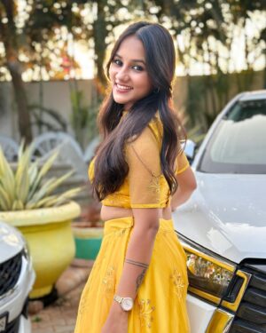 Sahana Shetty Instagram - Continue being a good person, god sees you✨

Pc : My Sweetie @spoorthi._.shetty__ 😘

#instapost #instagood #sahanian #sahana_shetty #instagram #prana🥳