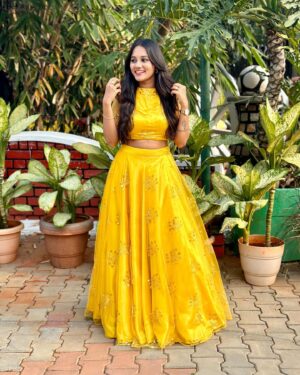 Sahana Shetty Instagram - Continue being a good person, god sees you✨

Pc : My Sweetie @spoorthi._.shetty__ 😘

#instapost #instagood #sahanian #sahana_shetty #instagram #prana🥳