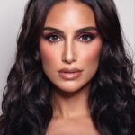 Sahar Golestani Instagram - I just can’t stop with my favorite day 😭 || makeup @stephenmoleskibeauty • Hair @tsunoorlater • Photo @michaelstewartofficial