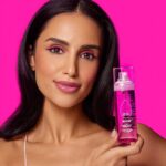 Sahar Golestani Instagram - @beautyblender such a fun shoot with an amazing product 😍 🥰 Makeup @stephenmoleskibeauty @tsunoorlater Hair @makeoverbymario
