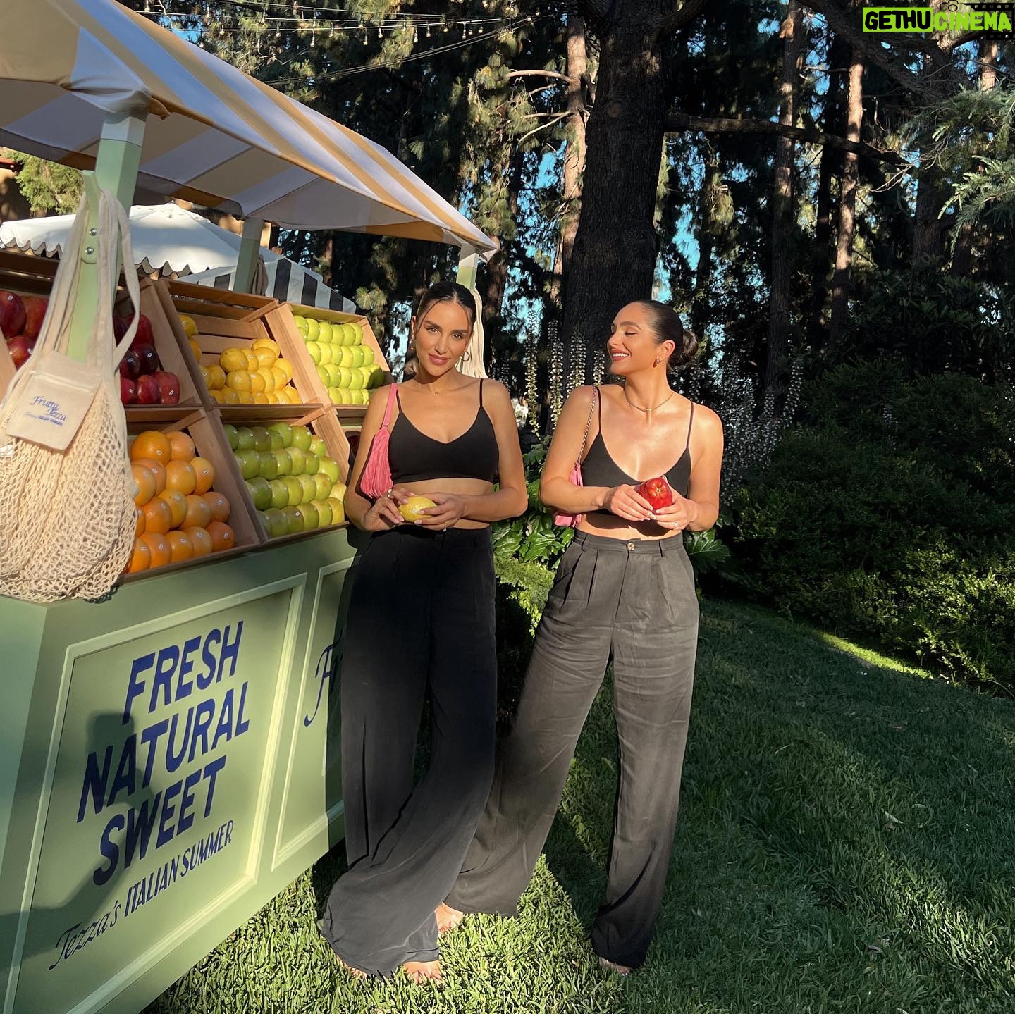 Sahar Golestani Instagram - An Italian summer in LA 🍋😍 twinning w/ @ash_kholm 👯♀️