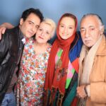 Sahar Valadbeygi Instagram - مادر و پدر عزیزم به وصال رسیدن عشق‌تان، در این روز عید، مبارک🤍 و نبودتان در میان‌مان‌، به تمام عزیزان، تسلیت🖤