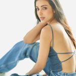 Sahher Bambba Instagram – 🫶🏻
.

.
📸 : @rohnpingalay
Styled by : @akankshakawediastyle
Makeup : @simua_996
Hair : @harsh.pawar